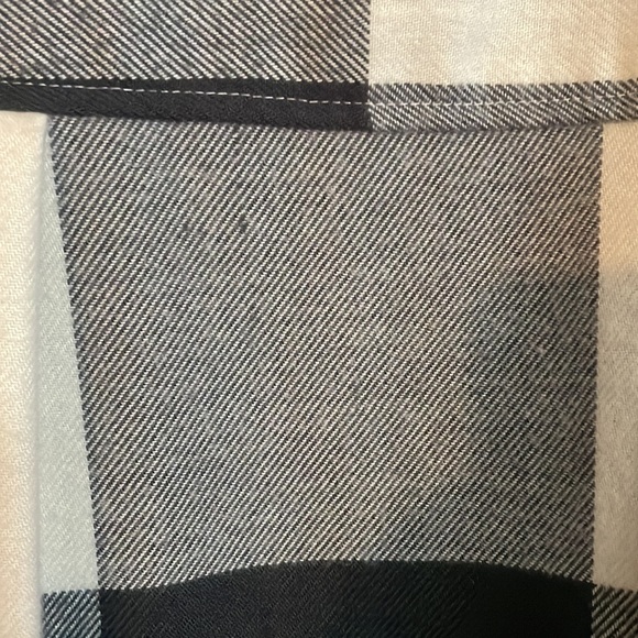 CLEO button down warm blouse - Picture 8 of 8